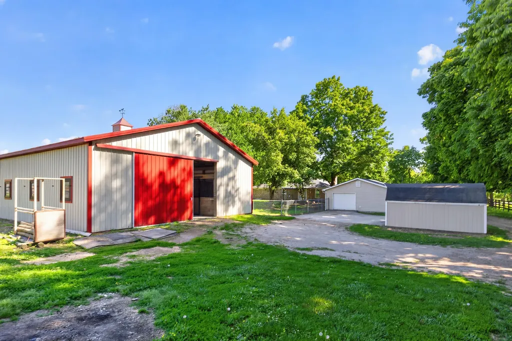 1090 Delaney Ferry Road Nicholasville KY 40356