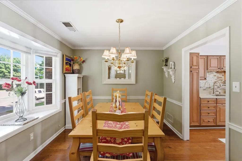 1152 Turkey Foot Road Lexington KY 40502