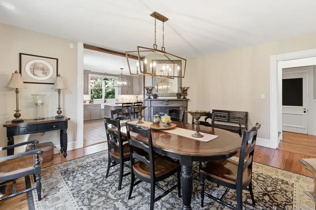 755 Delaney Ferry Road Versailles KY 40383