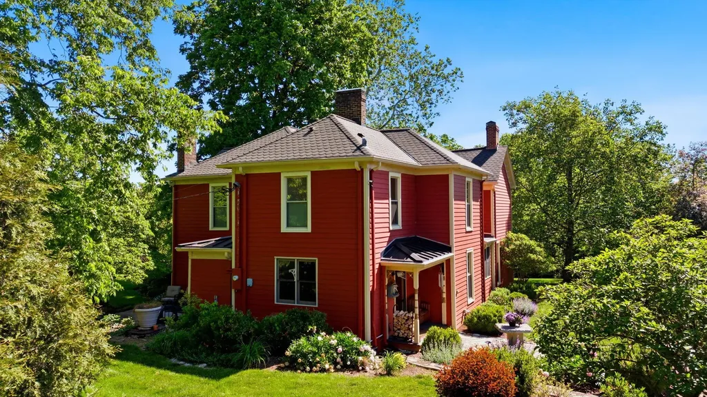 755 Delaney Ferry Road Versailles KY 40383
