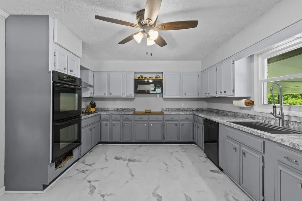147 Sunset Heights Winchester KY 40391