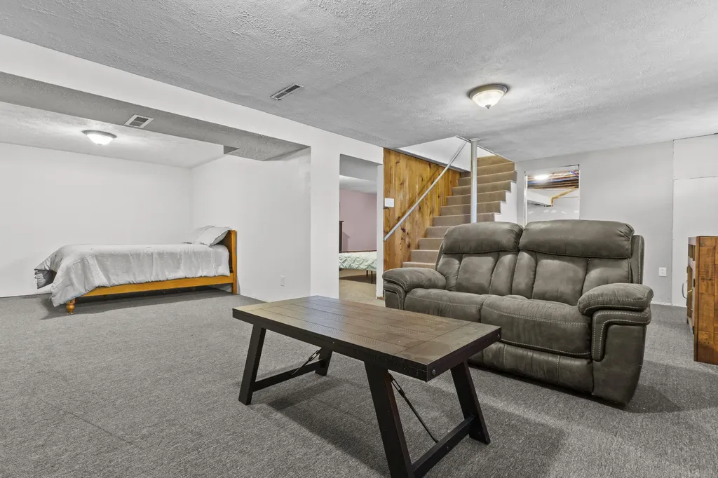 147 Sunset Heights Winchester KY 40391