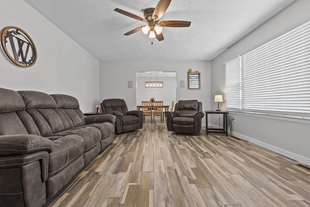 147 Sunset Heights Winchester KY 40391