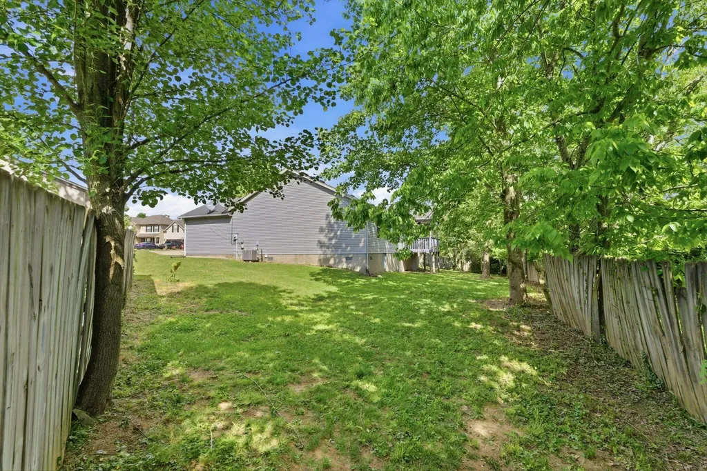 213 Woodfield Way Nicholasville KY 40356