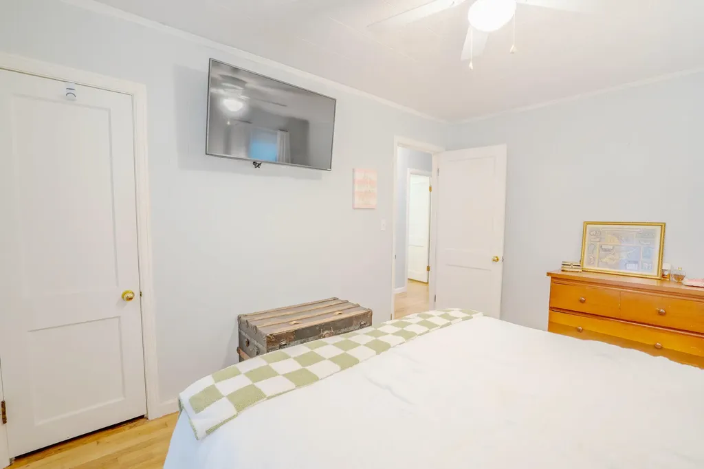 812 Seaton Avenue Greenup KY 41144