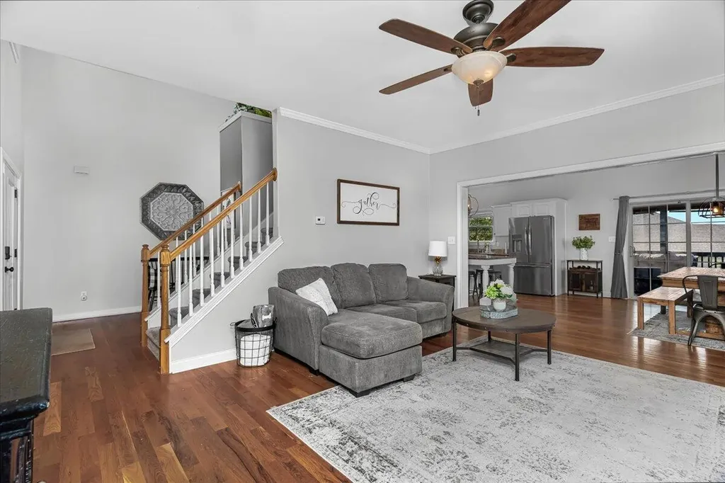 165 Bernie Trail Nicholasville KY 40356