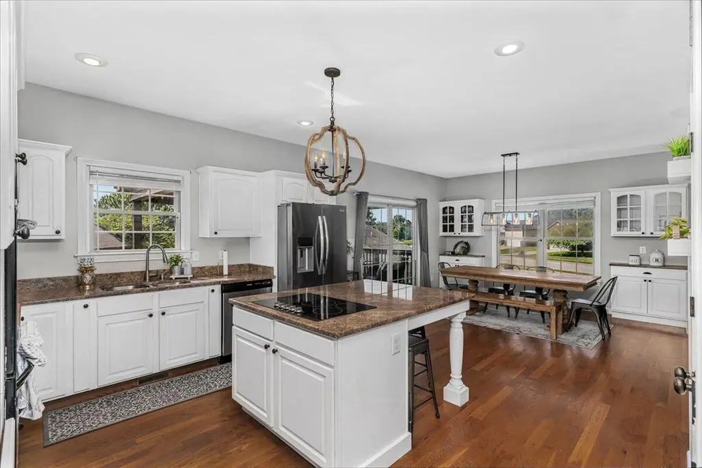165 Bernie Trail Nicholasville KY 40356