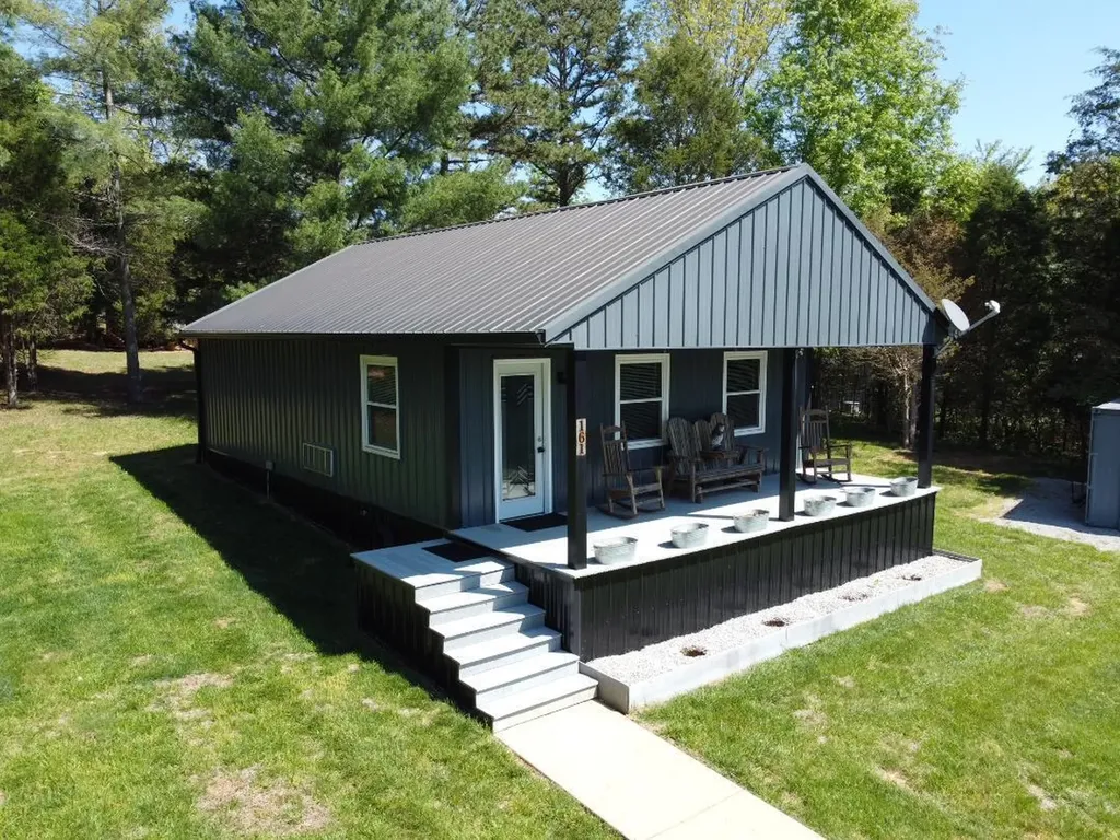 161 Tomahawk Circle Falls Of Rough KY 40119