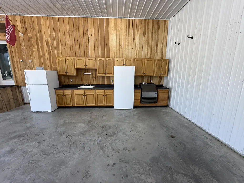 161 Tomahawk Circle Falls Of Rough KY 40119