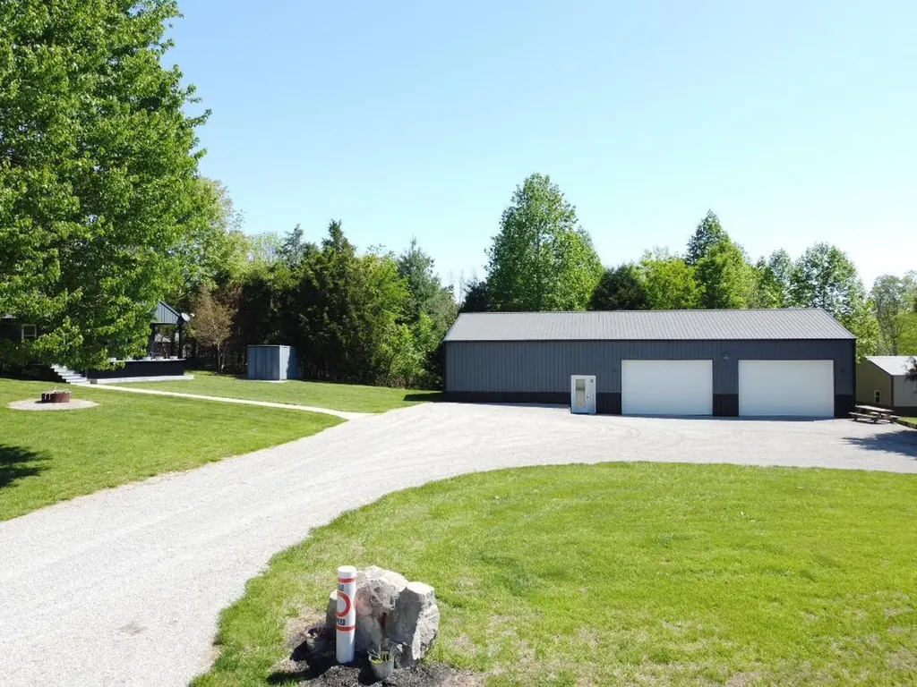 161 Tomahawk Circle Falls Of Rough KY 40119