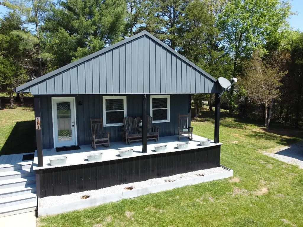 161 Tomahawk Circle Falls Of Rough KY 40119
