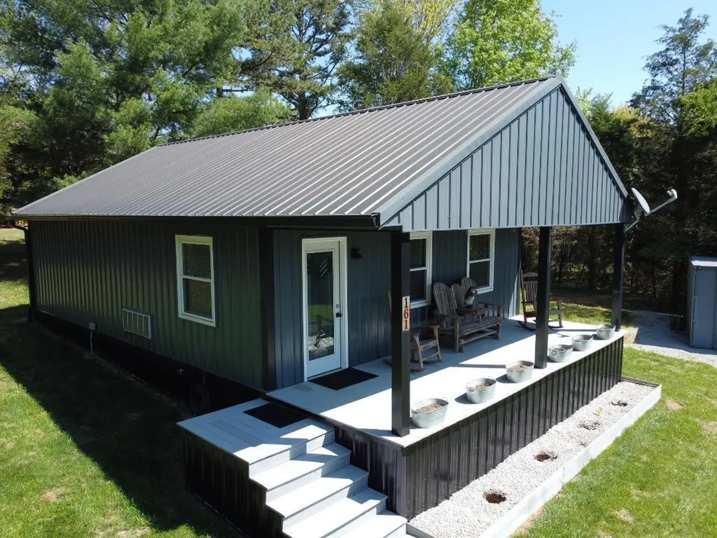 161 Tomahawk Circle Falls Of Rough KY 40119