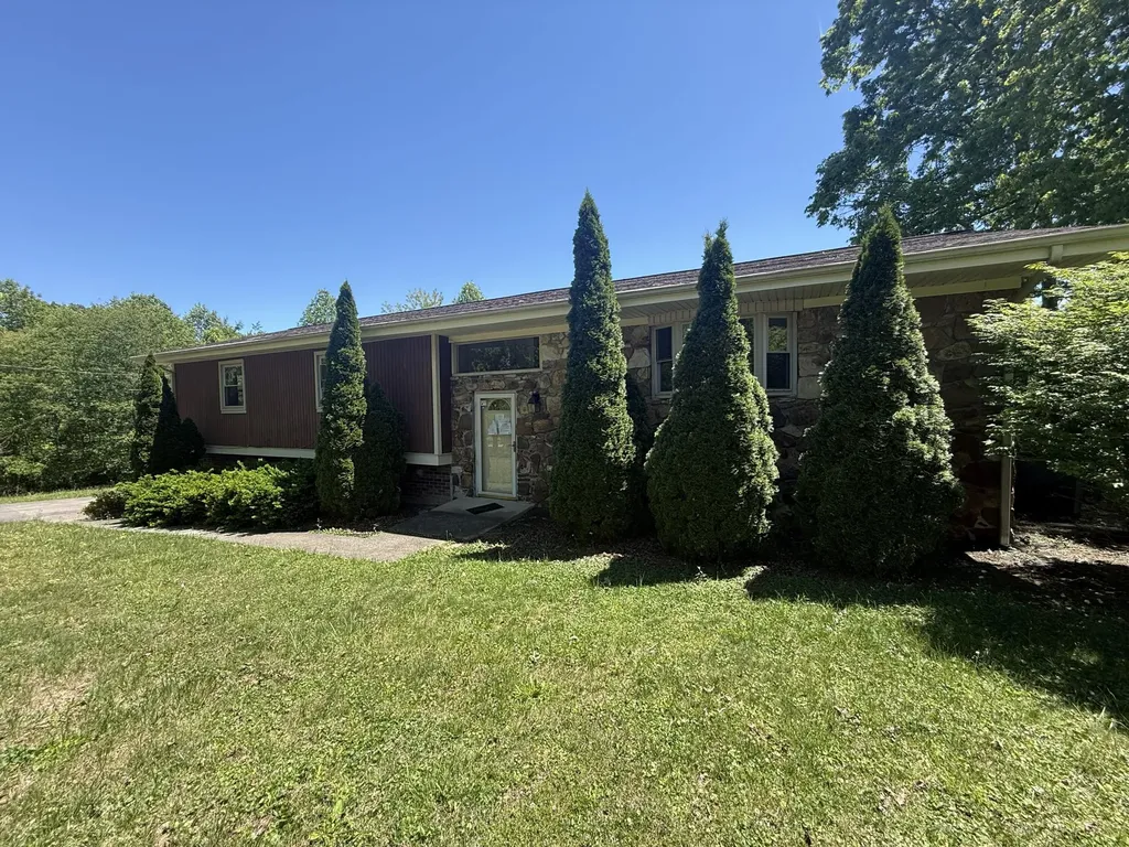 51 Travelers Trail Corbin KY 40701