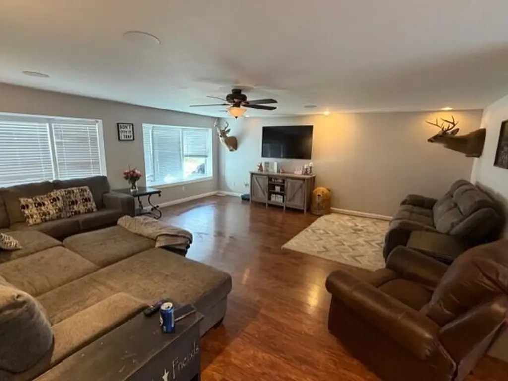 387 Left Penhook Road Harold KY 41635