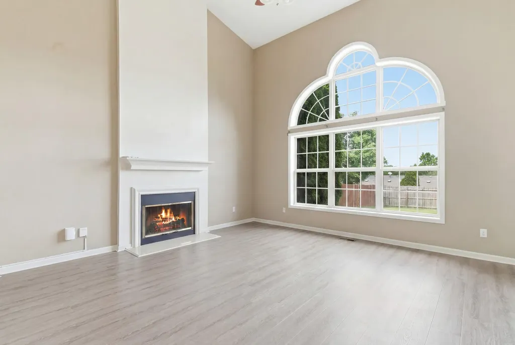 553 Millpond Road Lexington KY 40514