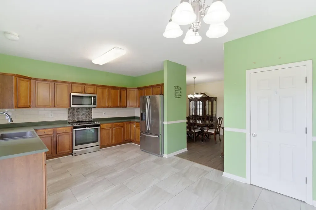 553 Millpond Road Lexington KY 40514