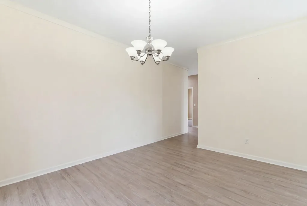 553 Millpond Road Lexington KY 40514