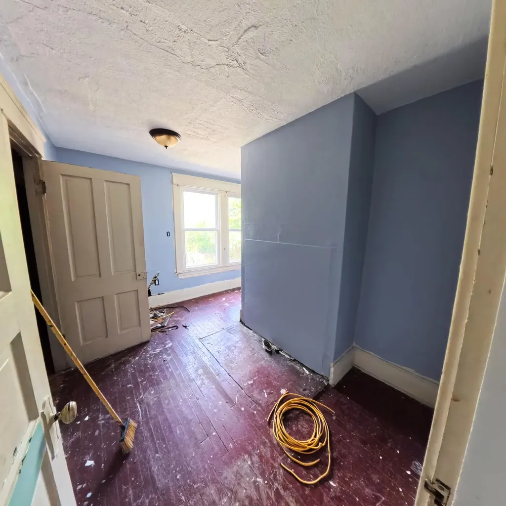 206 Kirkland Avenue Irvine KY 40336