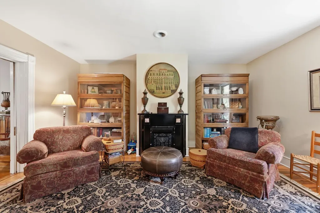755 Delaney Ferry Road Versailles KY 40383