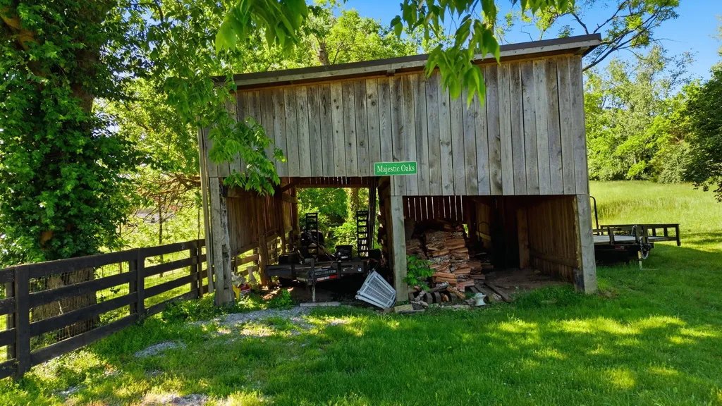755 Delaney Ferry Road Versailles KY 40383