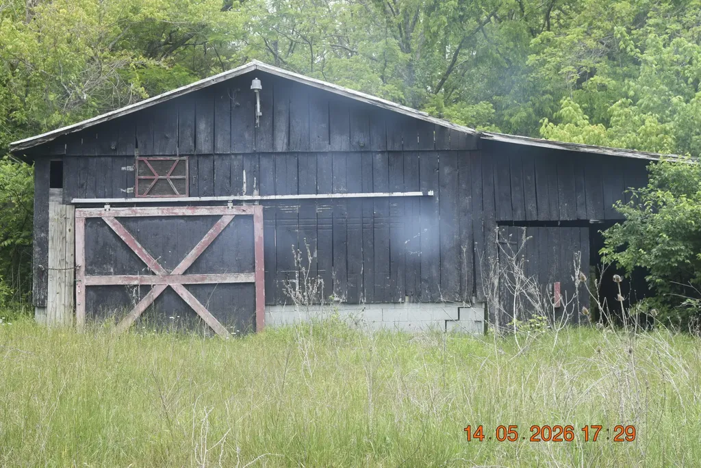 1075 Old Dixville Road Harrodsburg KY 40330
