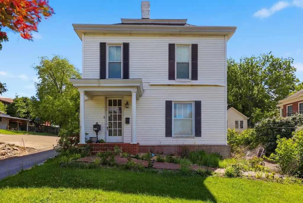 201 N Maysville Street Mt Sterling KY 40353