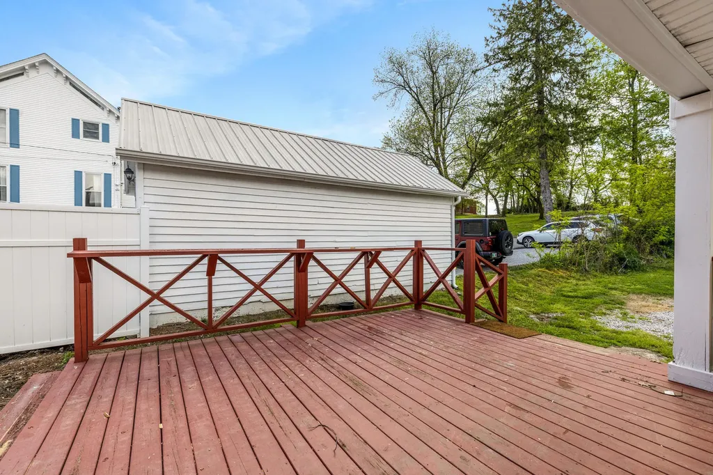 201 N Maysville Street Mt Sterling KY 40353