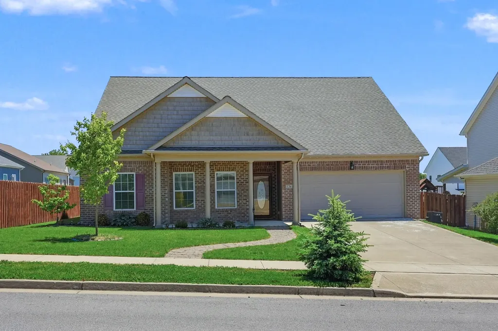 136 Maddrey Haven Nicholasville KY 40356