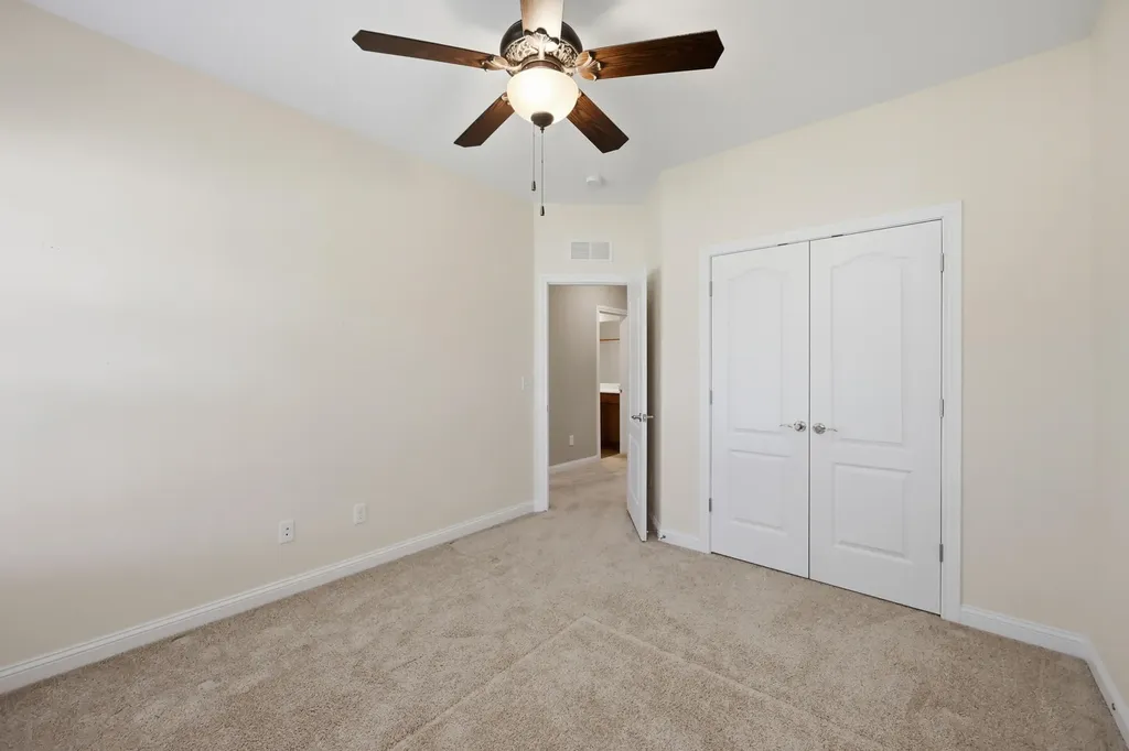 136 Maddrey Haven Nicholasville KY 40356