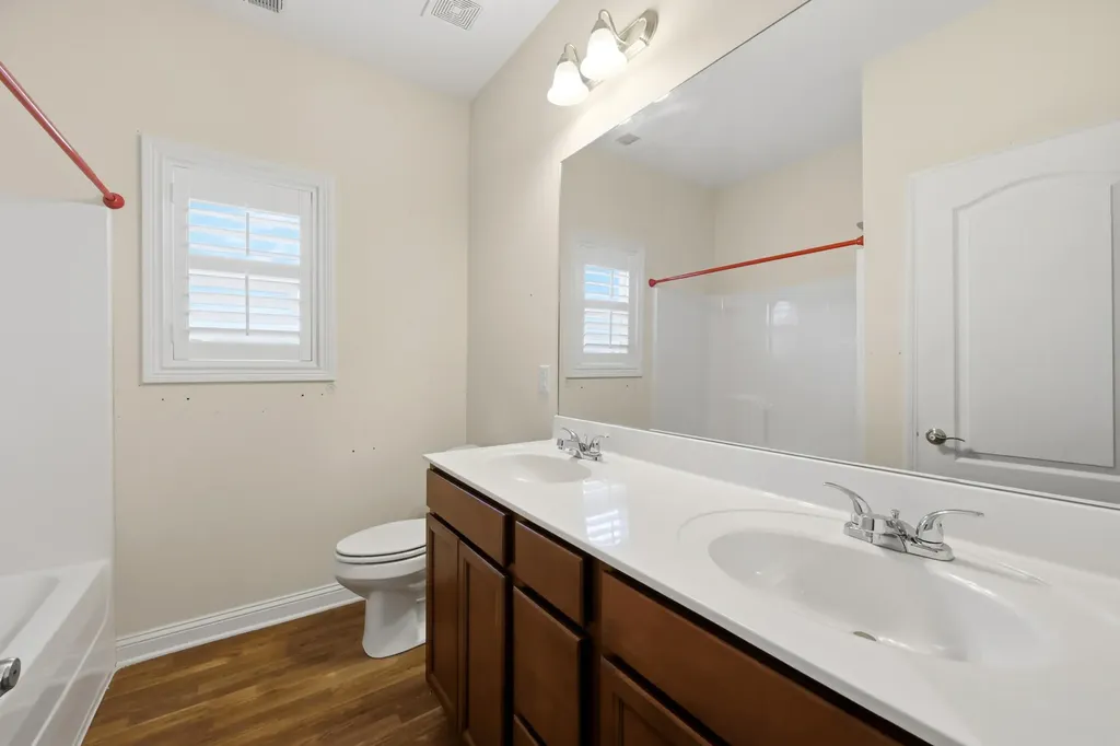 136 Maddrey Haven Nicholasville KY 40356