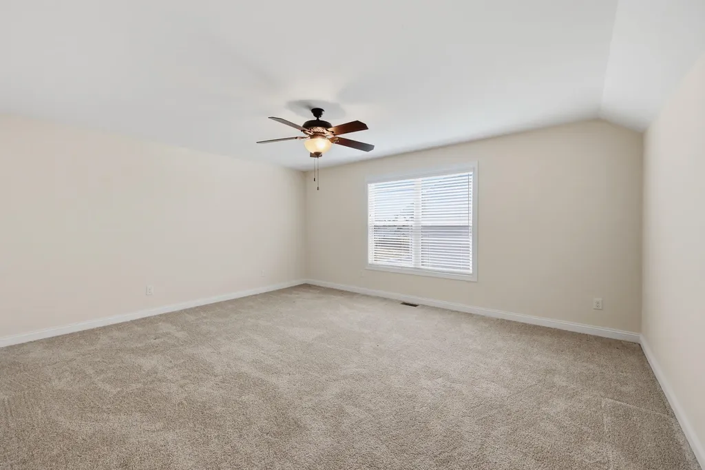 136 Maddrey Haven Nicholasville KY 40356