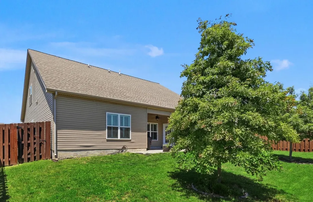 136 Maddrey Haven Nicholasville KY 40356