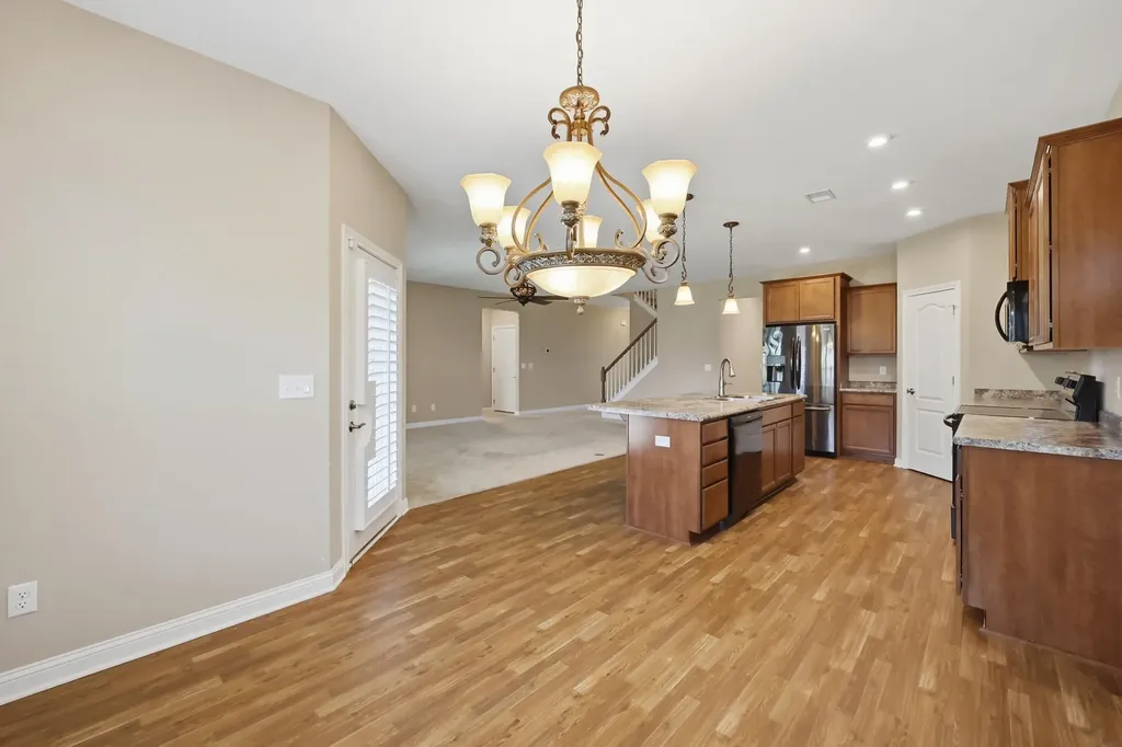 136 Maddrey Haven Nicholasville KY 40356