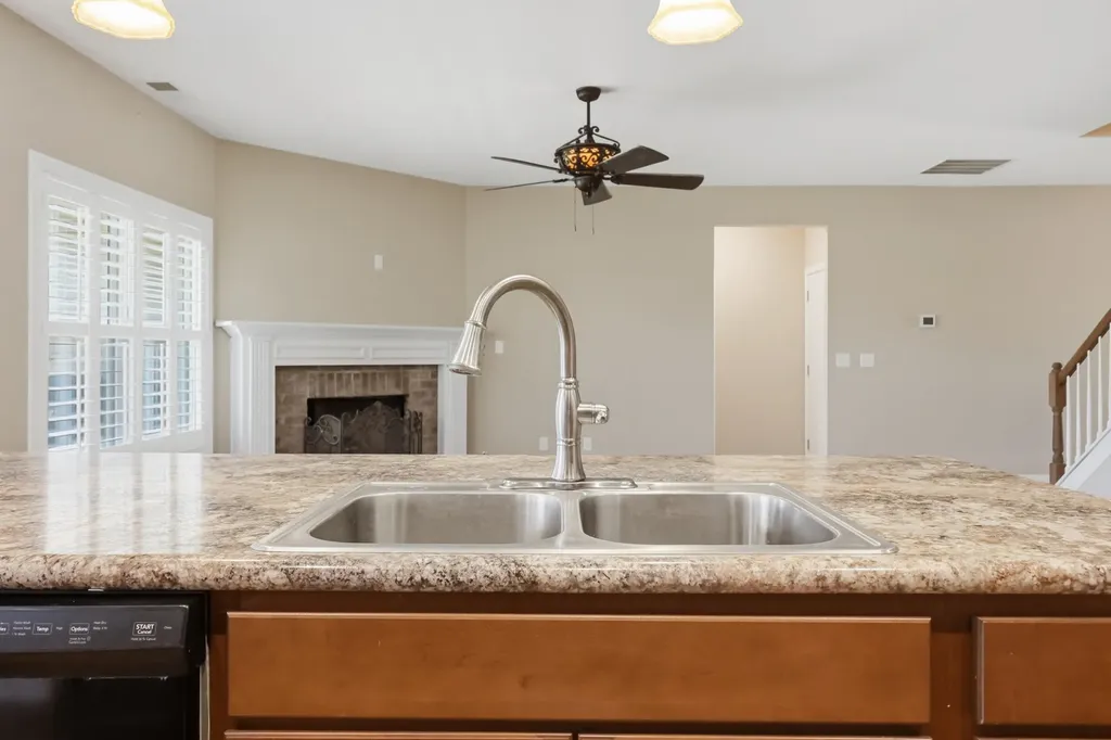 136 Maddrey Haven Nicholasville KY 40356