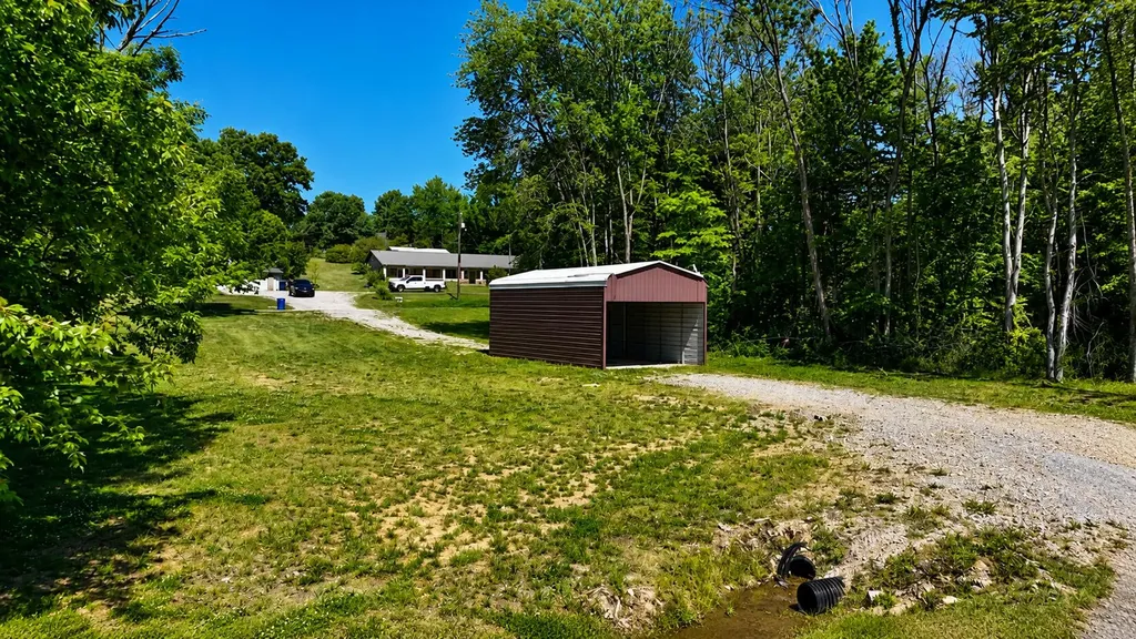 130 Maple Street Eubank KY 42567