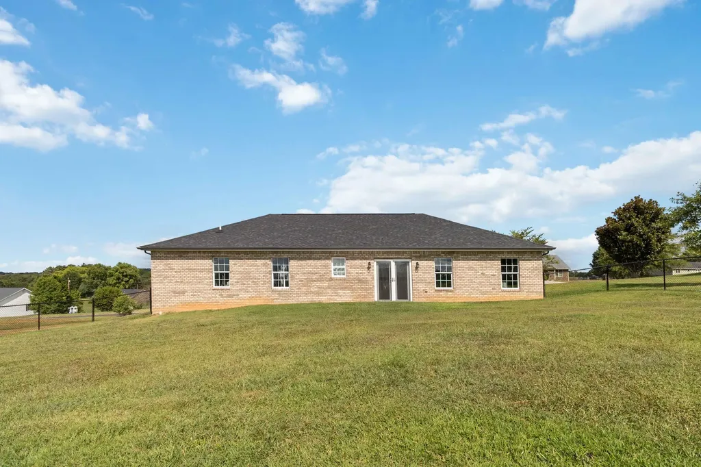 191 Johnny Drive Science Hill KY 42553