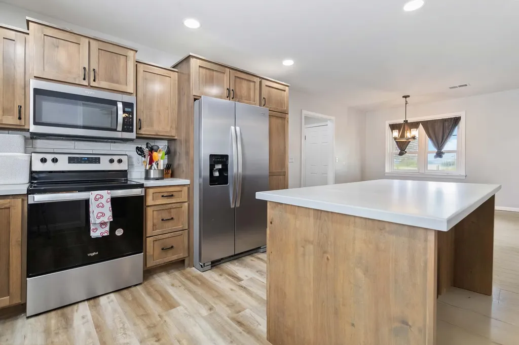 191 Johnny Drive Science Hill KY 42553