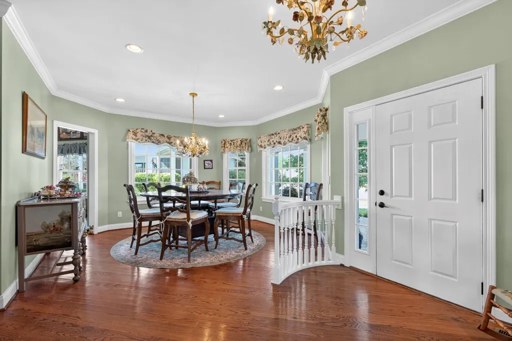 2027 Clintonville Road Paris KY 40361