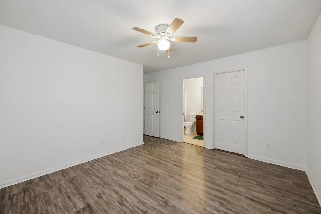 1329 Harrington Court Lexington KY 40511