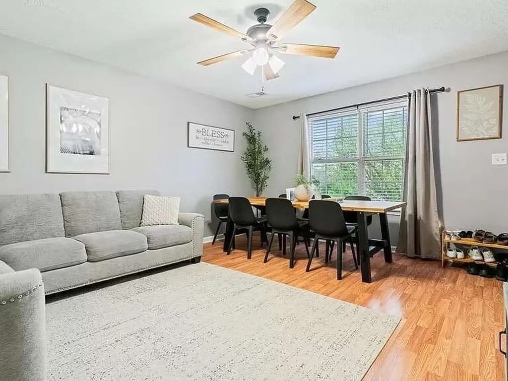 112-114 Garnet Drive Nicholasville KY 40356