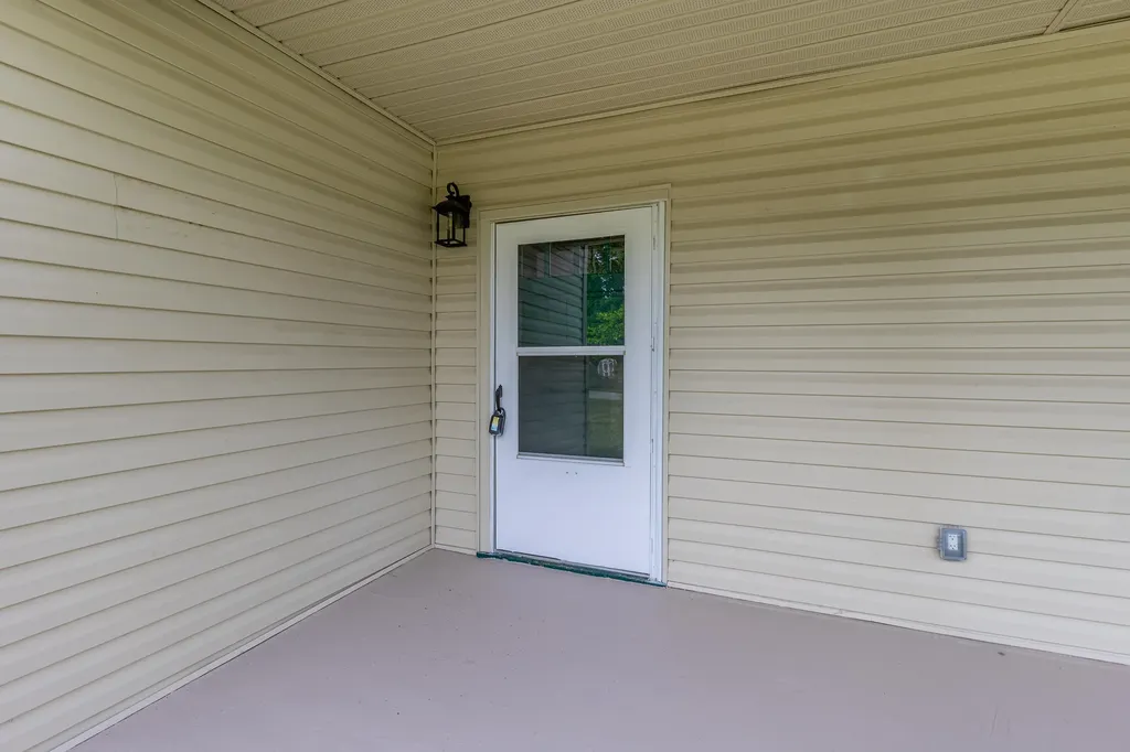 1933 Thatchers Mill Road Paris KY 40361
