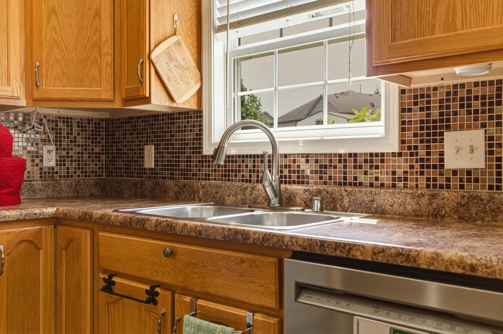 209 Kathie Court Vine Grove KY 40175