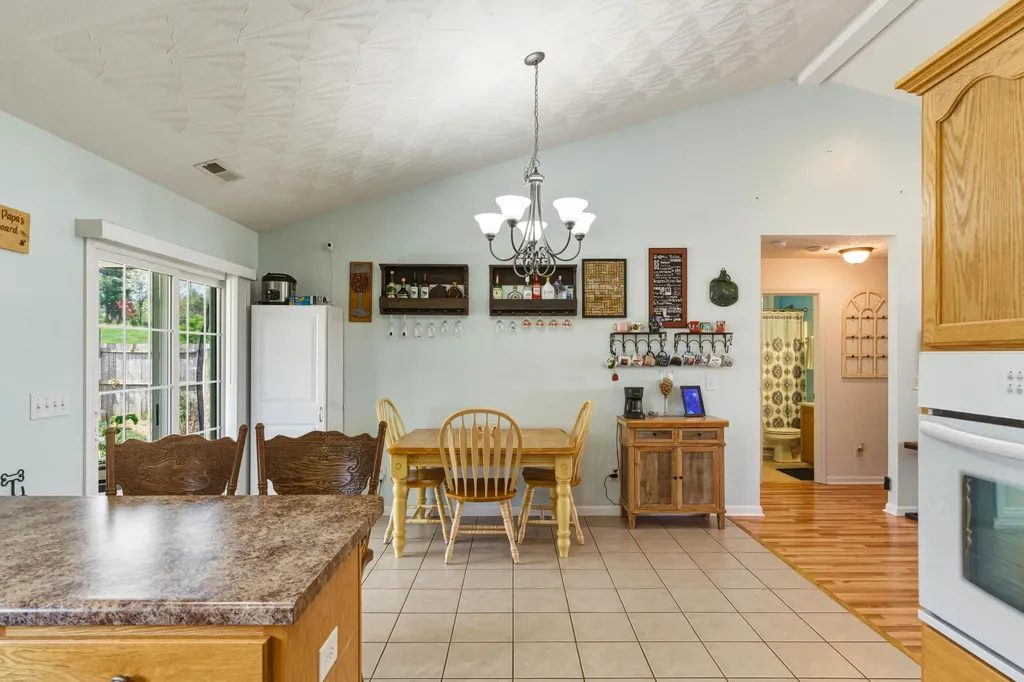 209 Kathie Court Vine Grove KY 40175
