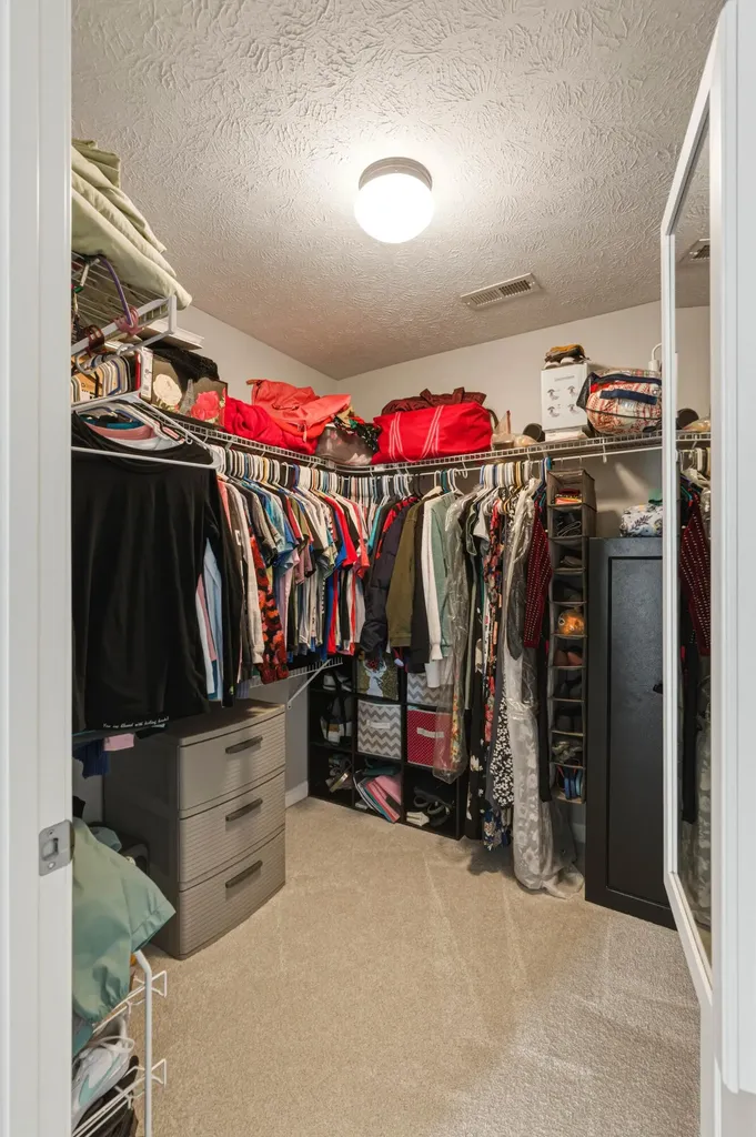 209 Kathie Court Vine Grove KY 40175