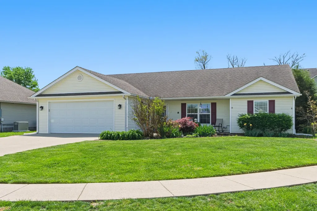 209 Kathie Court Vine Grove KY 40175