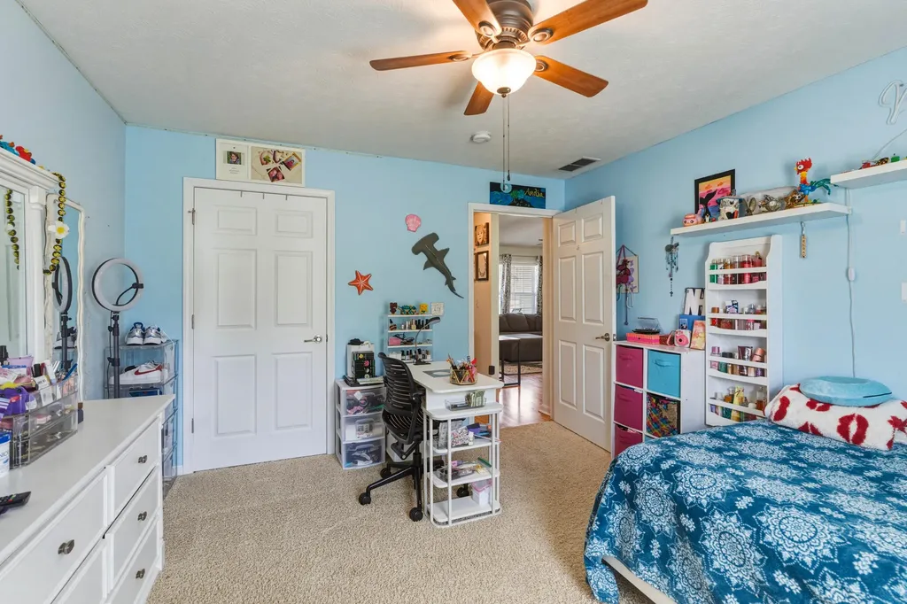209 Kathie Court Vine Grove KY 40175