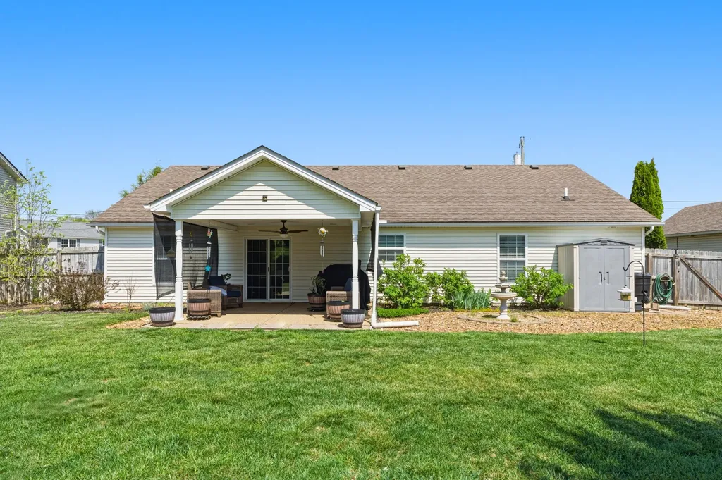 209 Kathie Court Vine Grove KY 40175