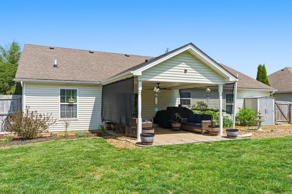 209 Kathie Court Vine Grove KY 40175