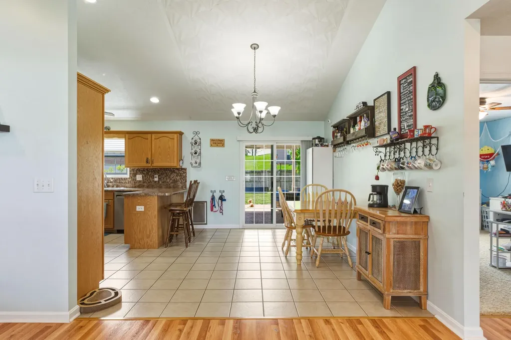 209 Kathie Court Vine Grove KY 40175
