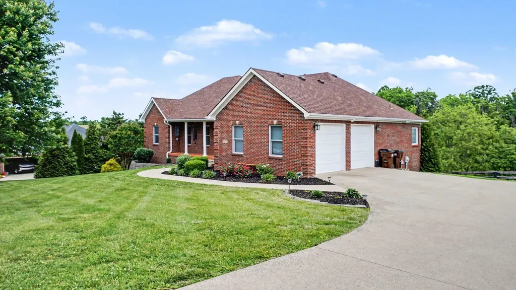 1004 Cherry Court Richmond KY 40475